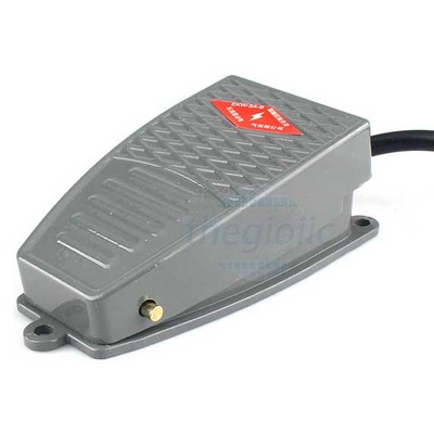 EKW-5A-B Bàn Đạp Chân Vỏ Nhôm Màu Đen 220V 15A