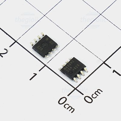 MAX942CSA IC Dual Comparator 3V/5V, 8-SOIC