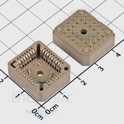 Đế IC PLCC 32 Chân Xuyên Lỗ