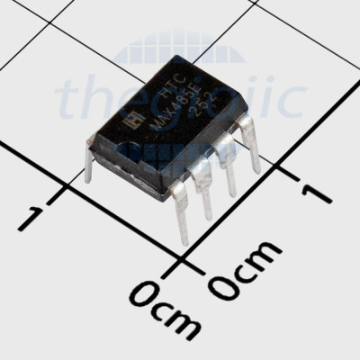 MAX485EN  Transceiver 5Mbps 1/1 RS-485/RS-422 8-DIP