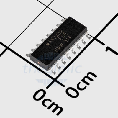 MAX3232ESE UMW IC Transceiver Full 2/2 16-SOP