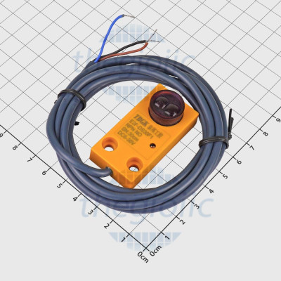 E3F-DS30F1 Cảm Biến Khoảng Cách Vật Cản 0-30cm